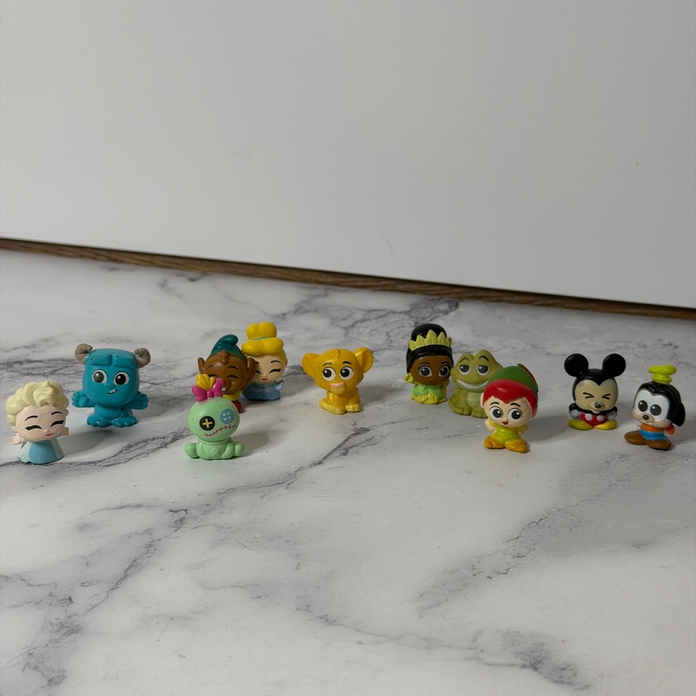 Disney Doorables Squishalots Mini Figures Lot - Lot of 12